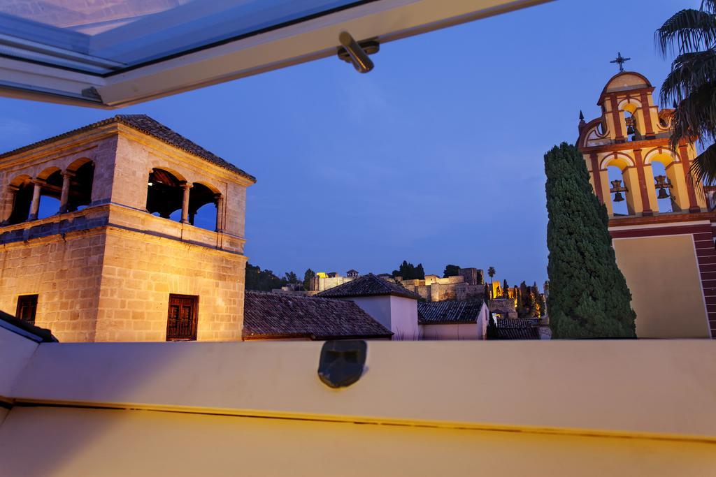 Picasso Suites Malaga Phòng bức ảnh