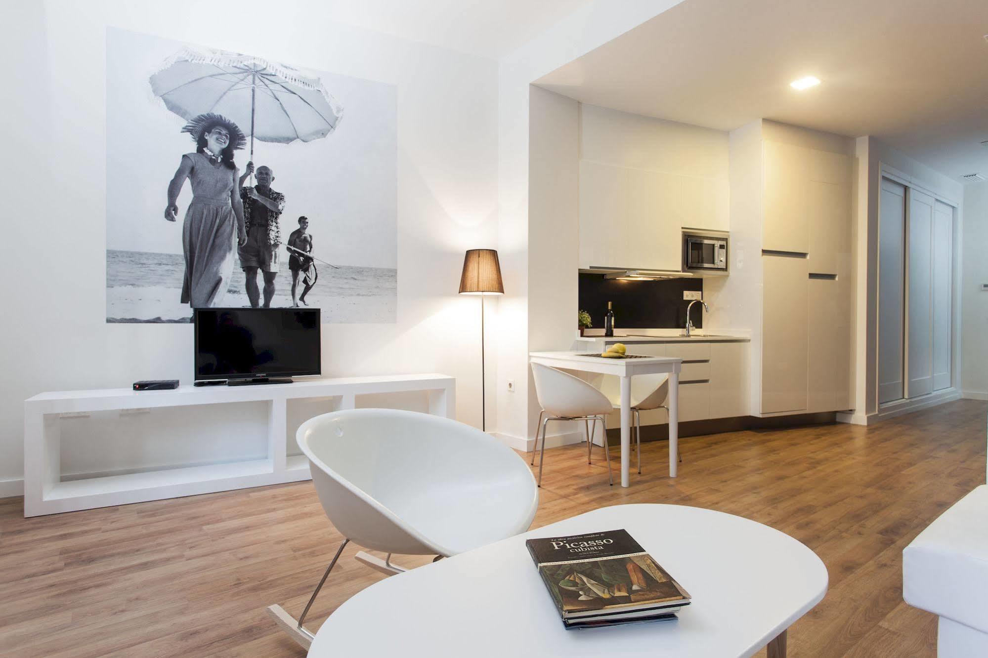 Picasso Suites Malaga Ngoại thất bức ảnh