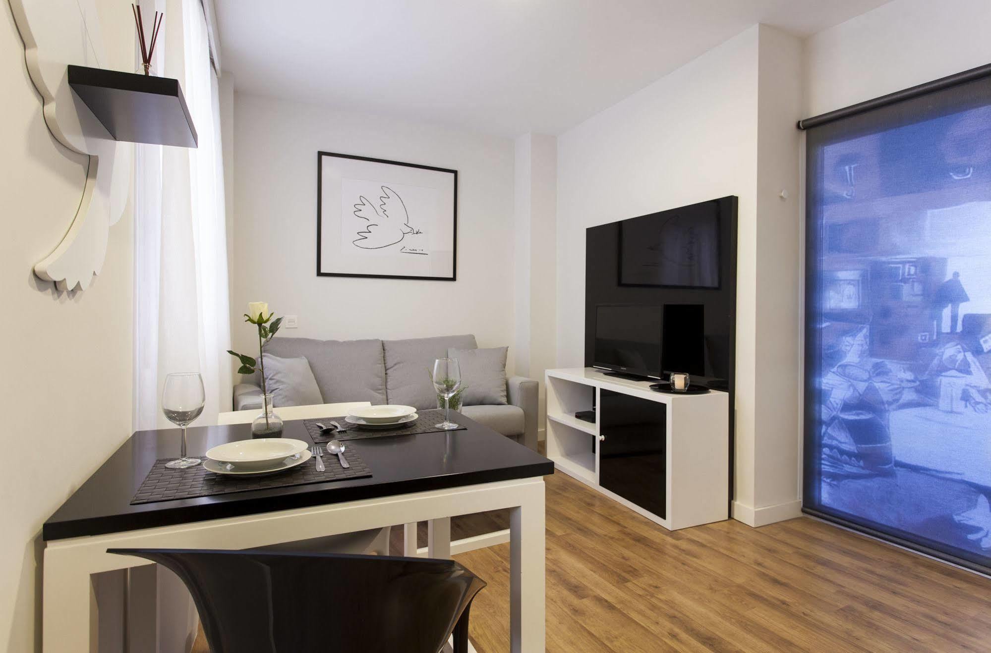 Picasso Suites Malaga Ngoại thất bức ảnh